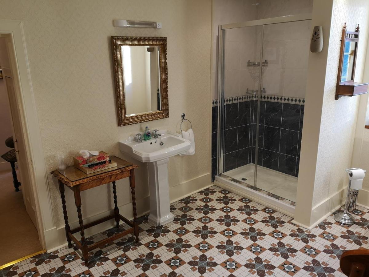 Hay Lodge Нерн Екстер'єр фото